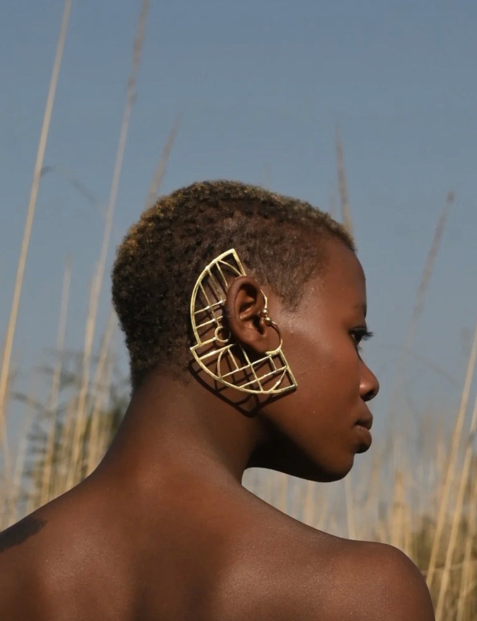 NORA EARCUFF