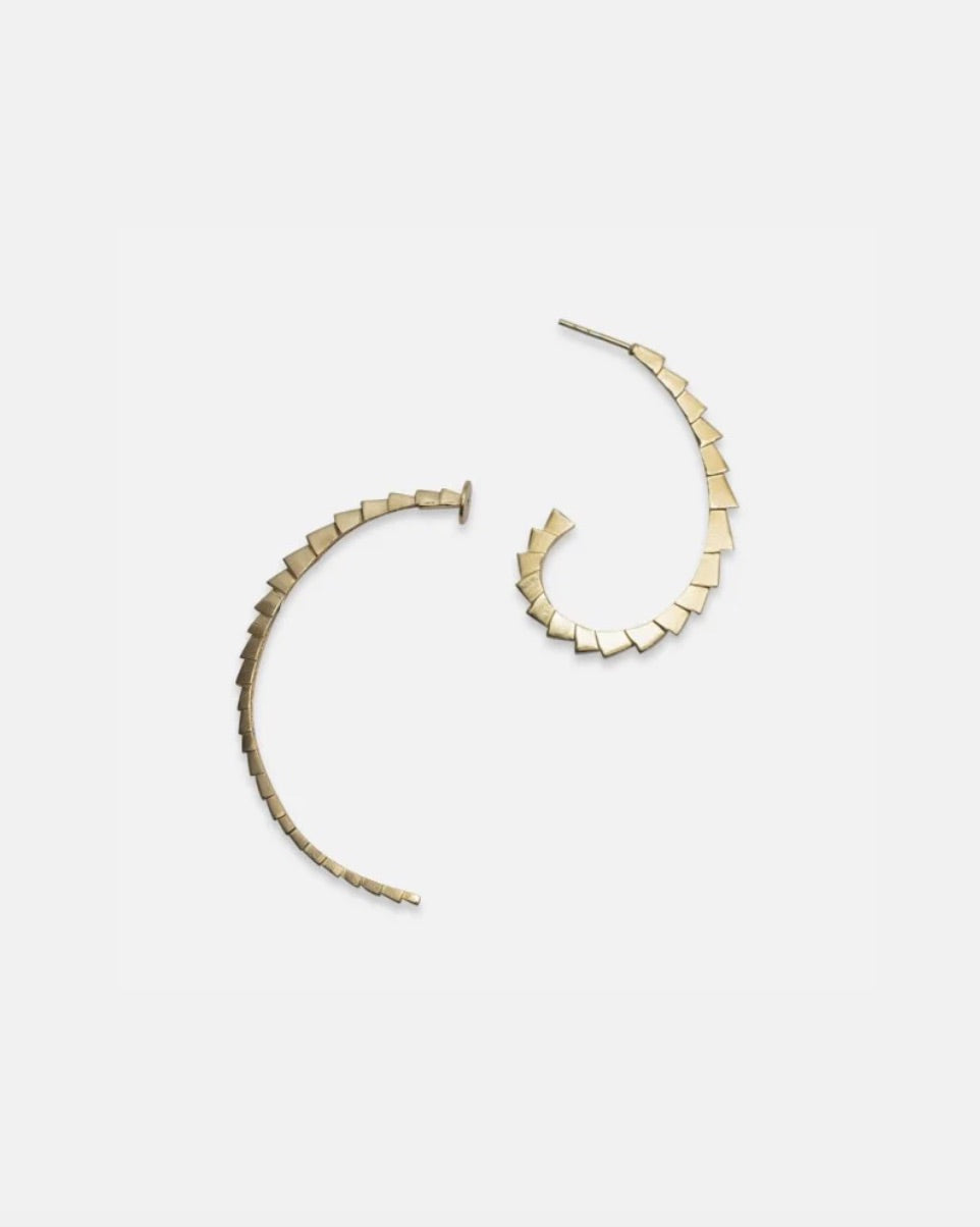 TUSCON LORD EARRING IN GOLD