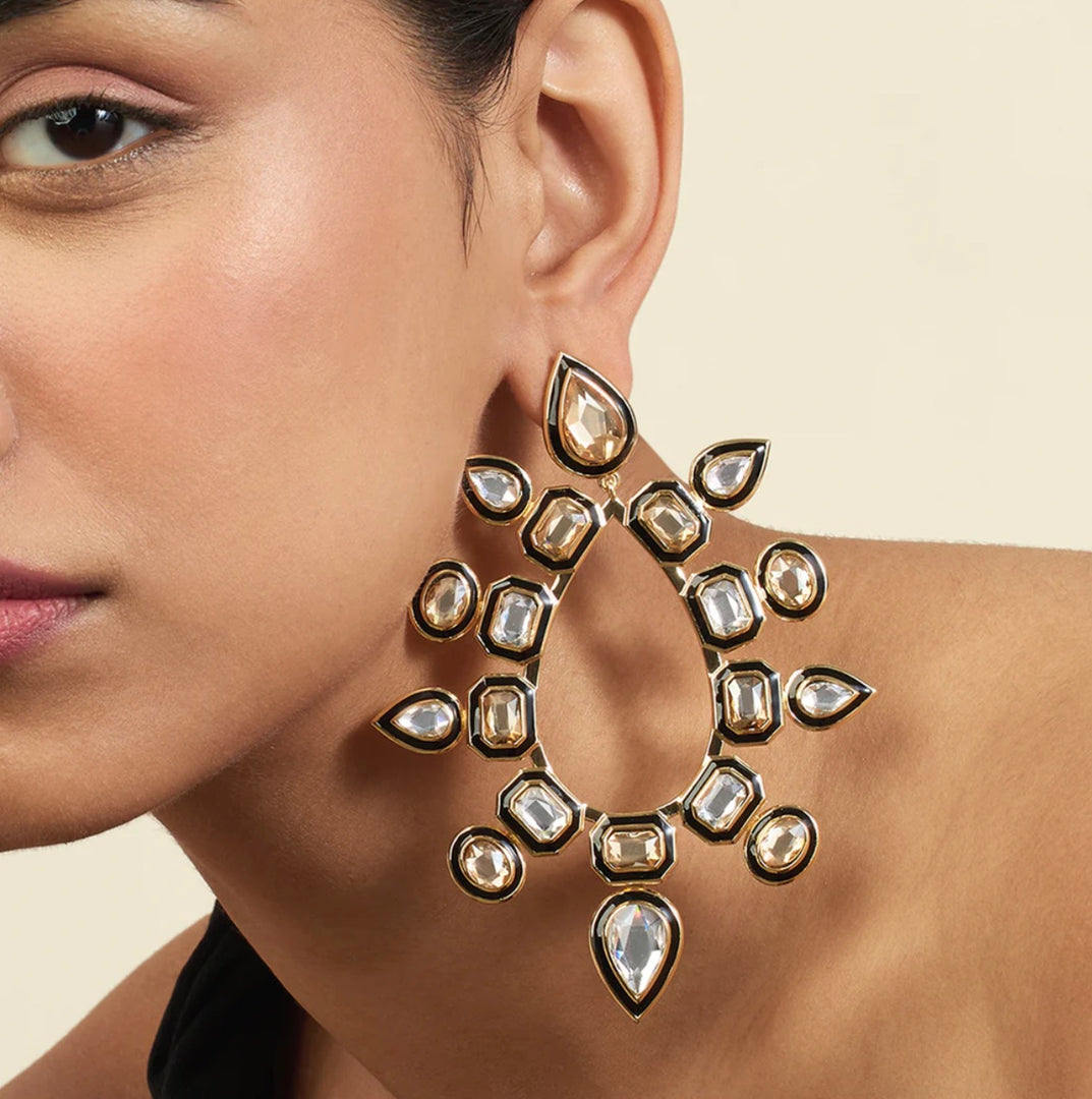 OCEANUS STATEMENT EARRINGS
