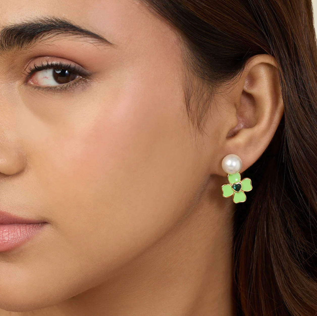 NEON CLOVER EARRINGS
