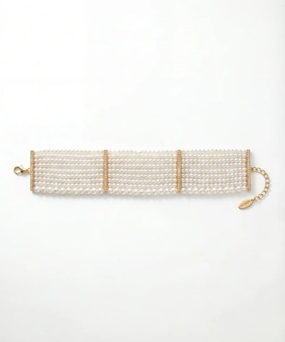 Statement Pearl Choker