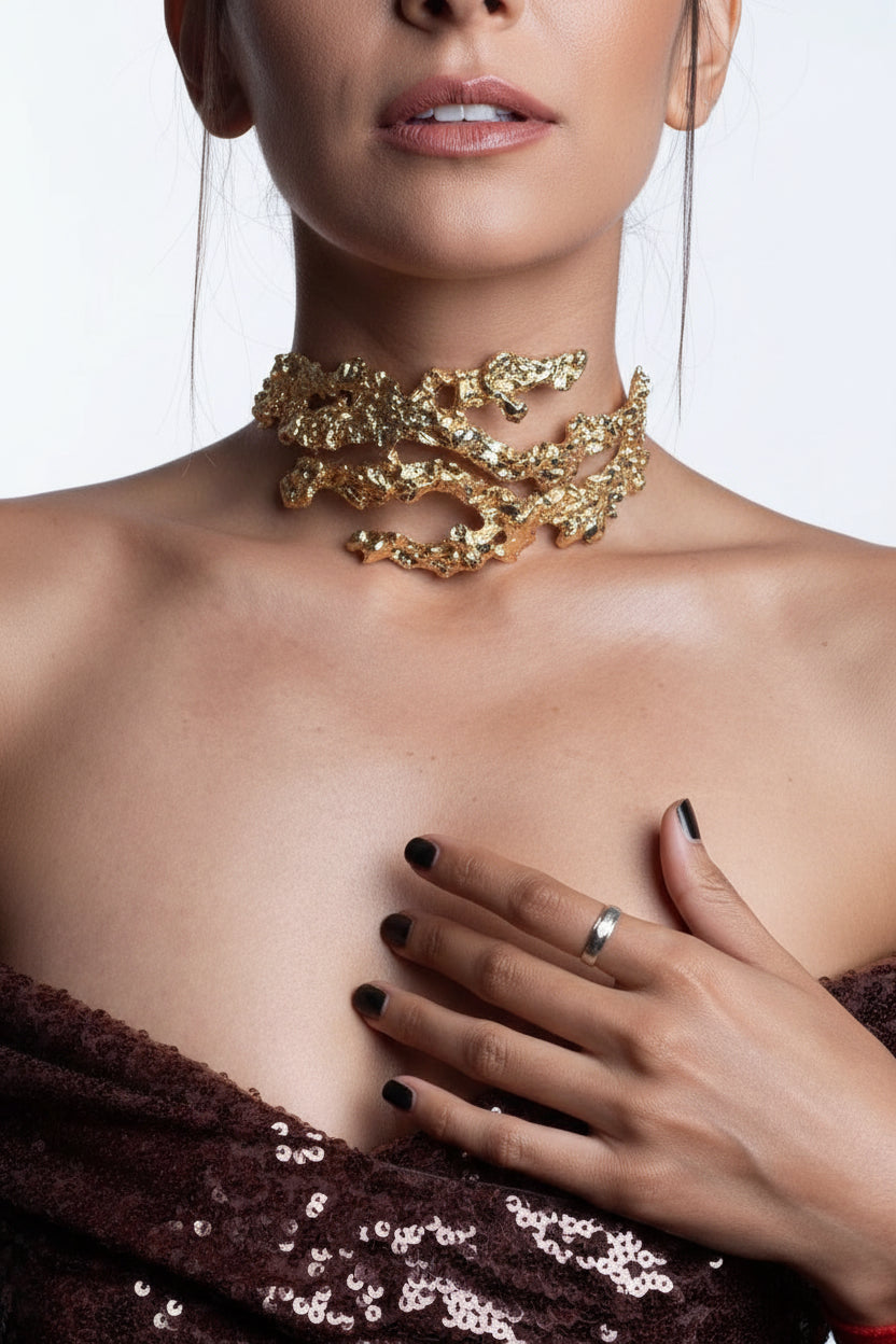 Statement Coral Choker