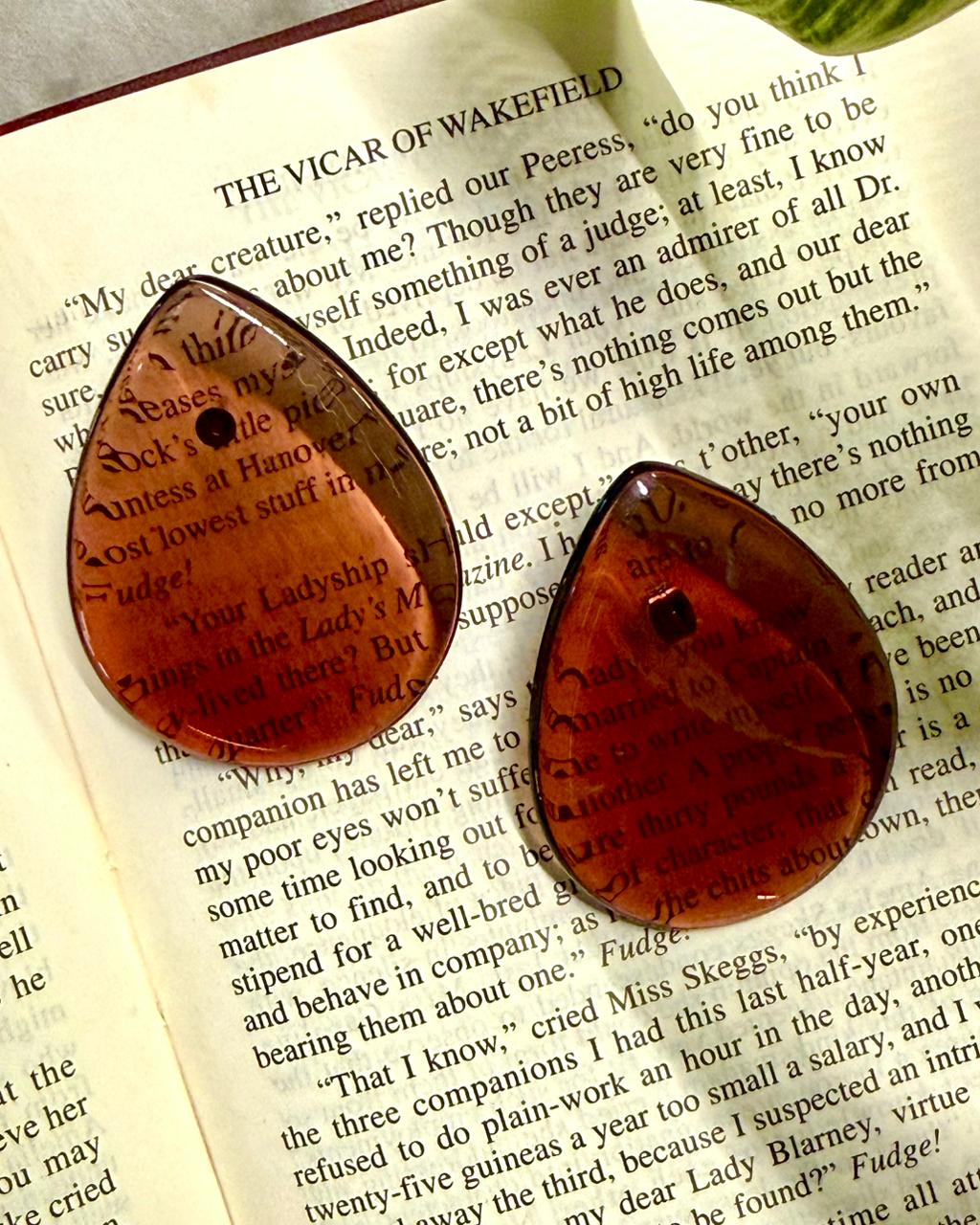 TEARDROP EARRINGS