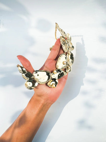 The Ocean Necklet