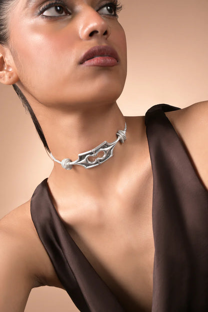 The Pilgrim Choker