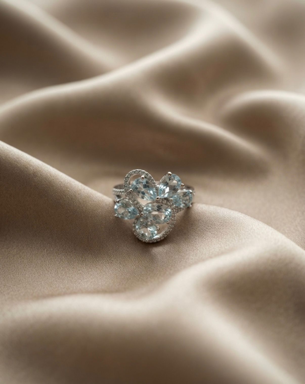 Trio ring - Blue Topaz