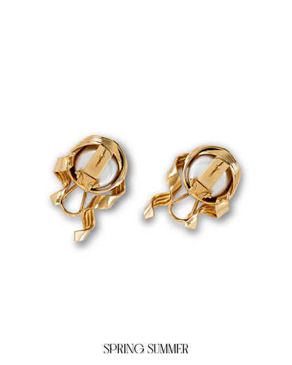 Twiddle Pearl Studs