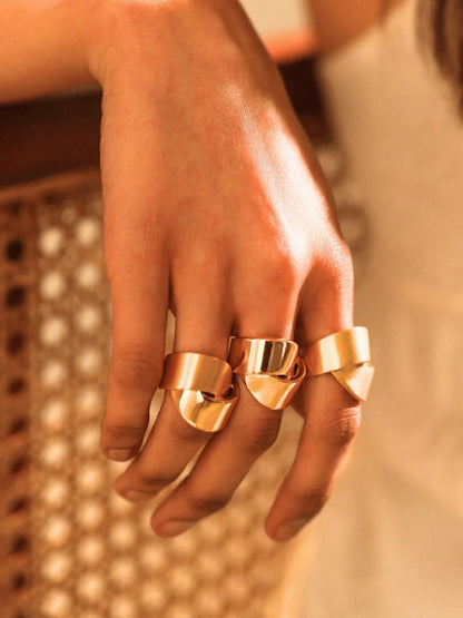 Volupta Ribbon Ring (Matte)