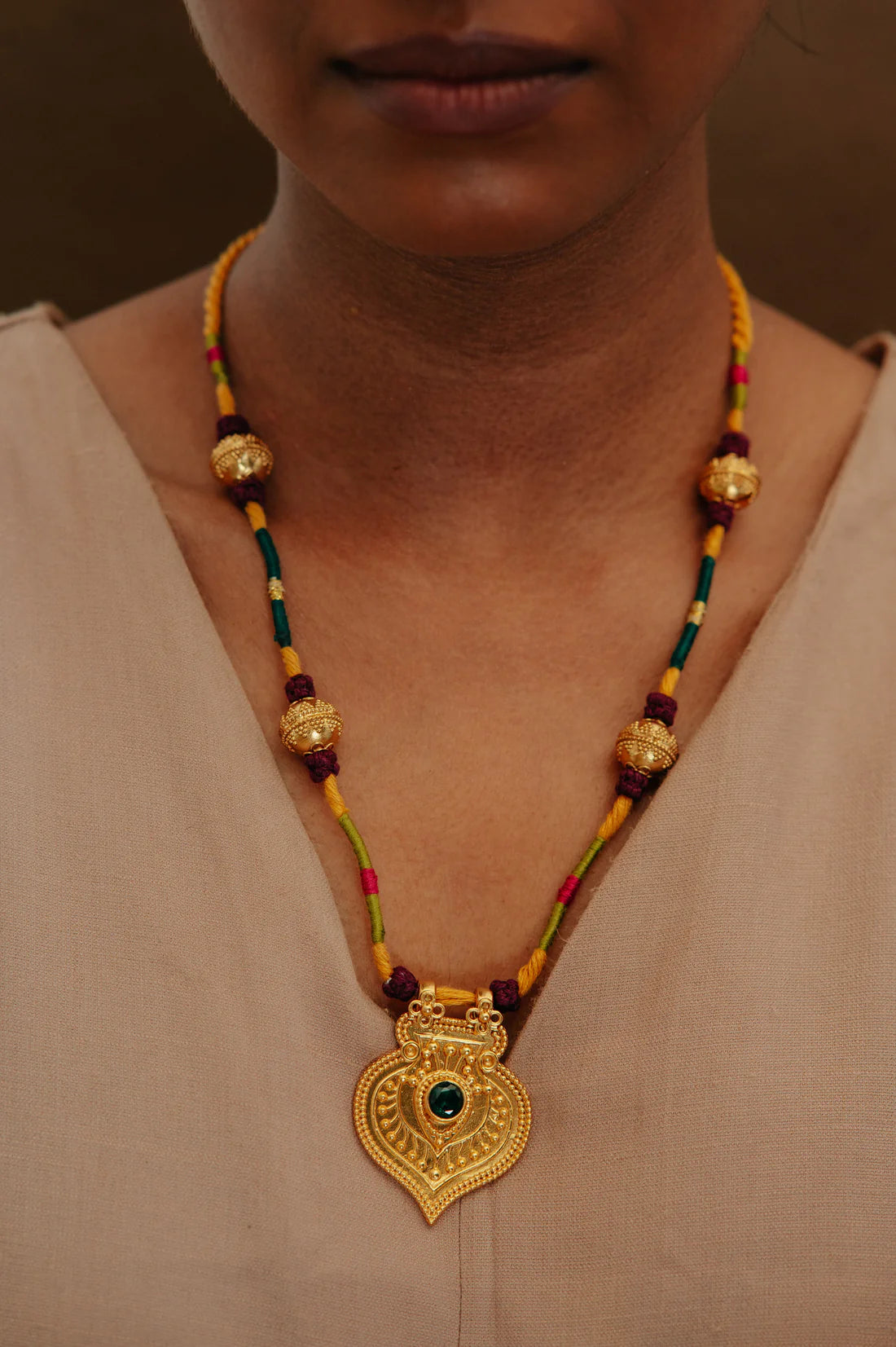 MADHO NECKLACE