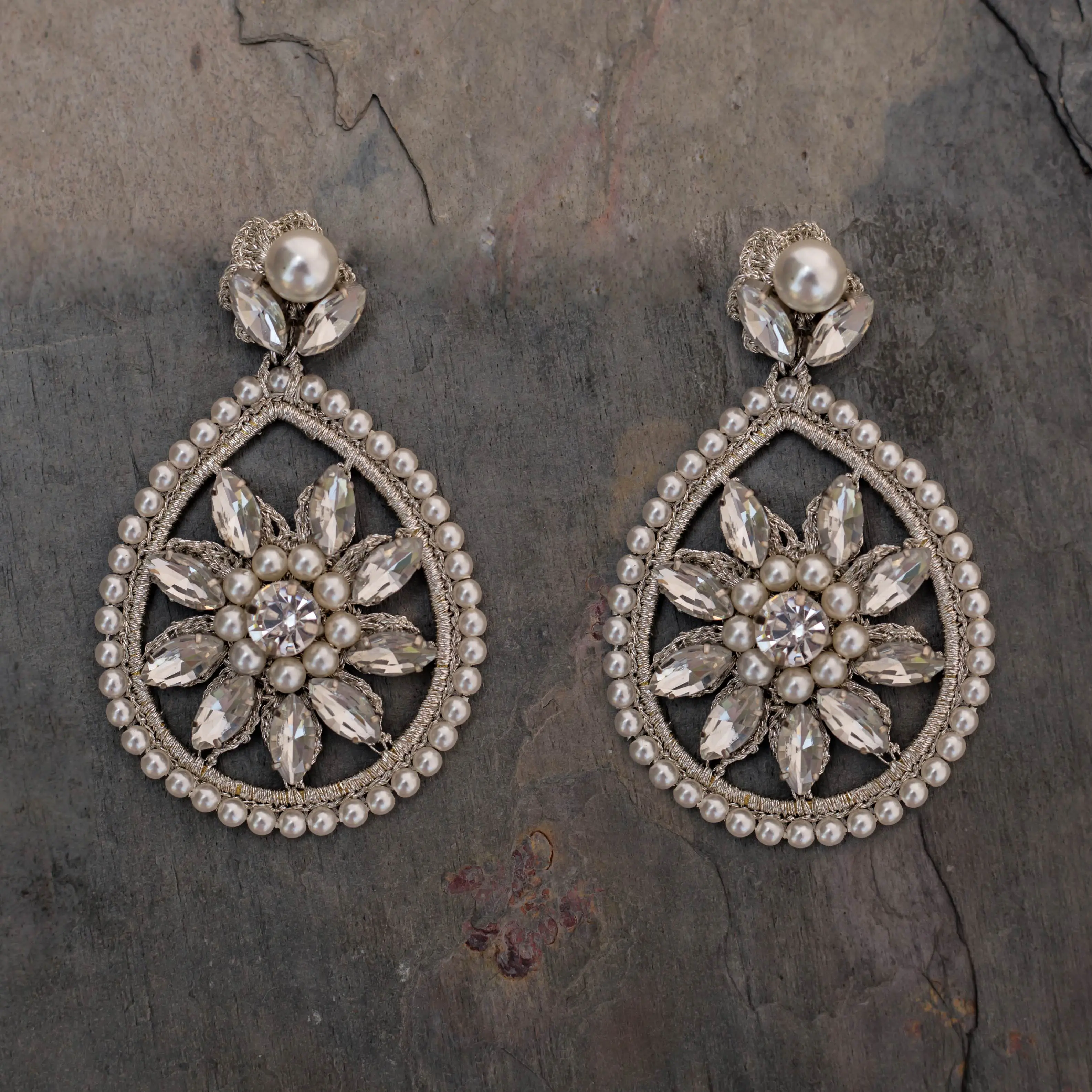 UMA EARRINGS