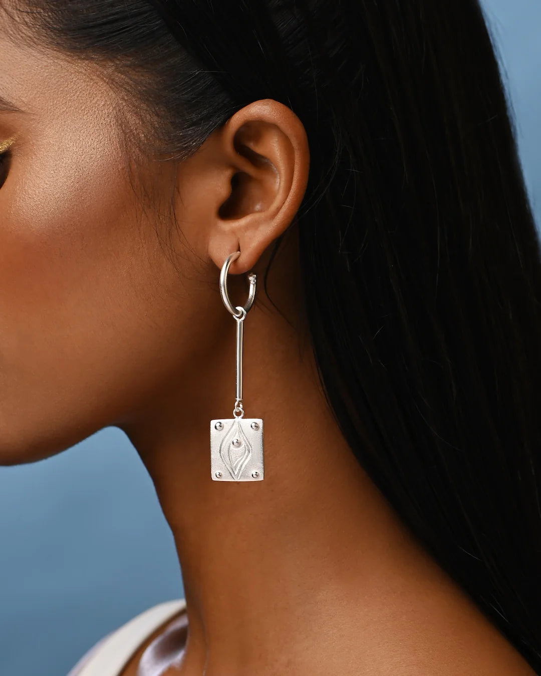CREATOR MISMATCHED HOOPS