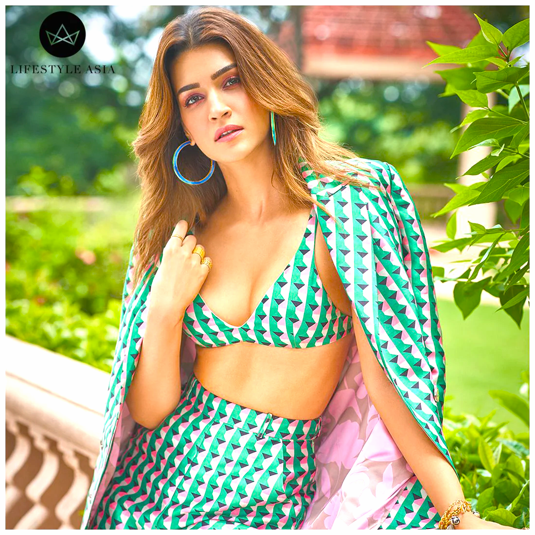 KRITI SANON IN CIRCE HOOPS - LARGE