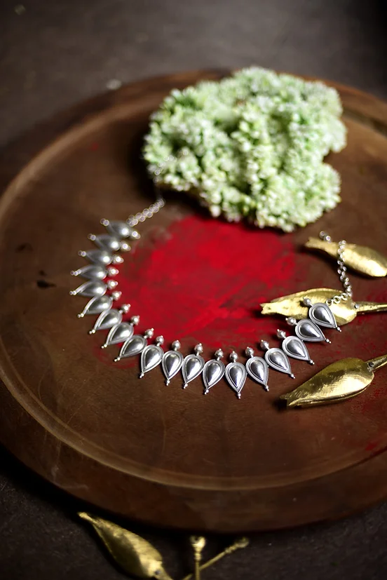 KAJALLATA NECKPIECE