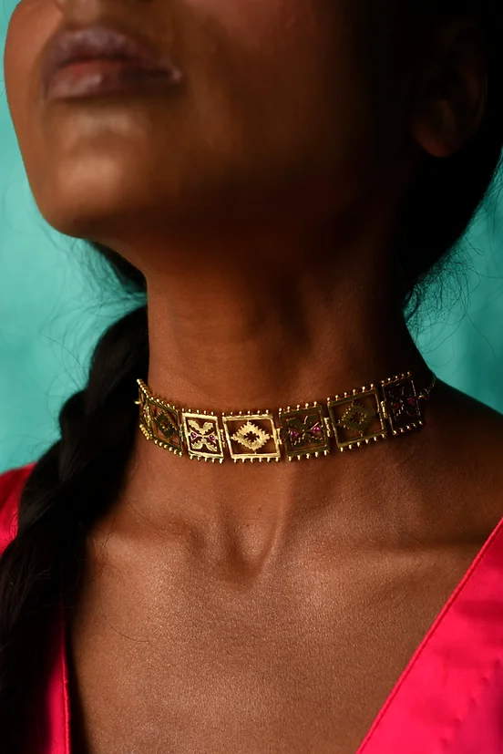 CHARKONA CHOKER