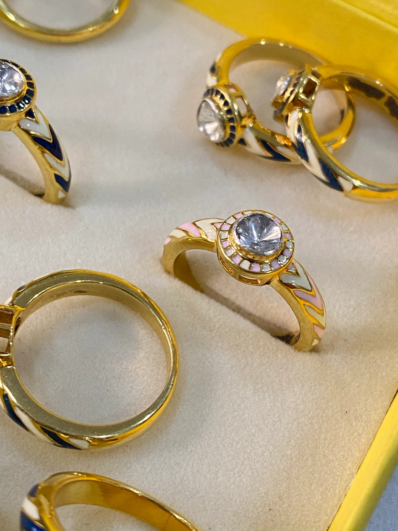 TILA POLKI RING
