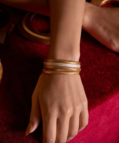 TEXTURE BANGLE STACK