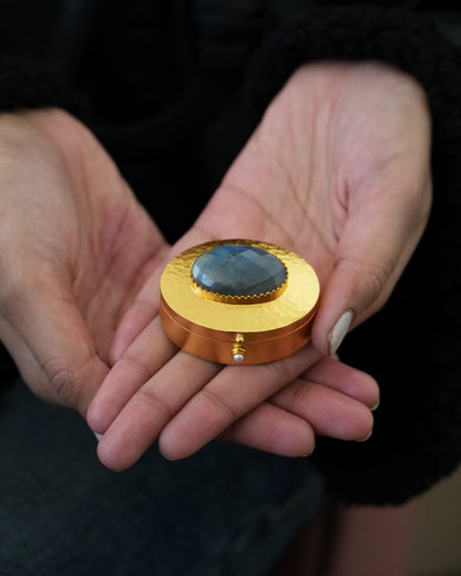 stone studed box