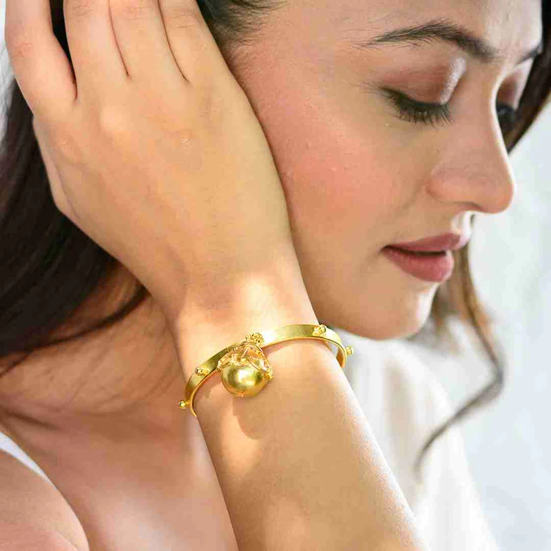 GOECHALA BANGLE CUFF