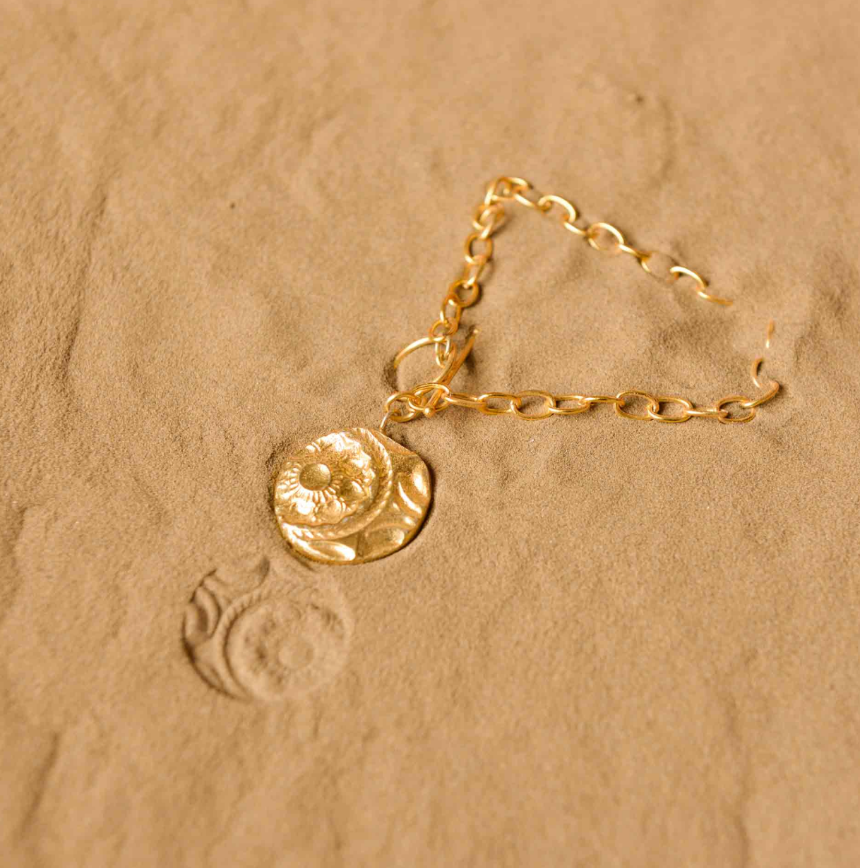 FOSSIL SHACKEL BBRACELET